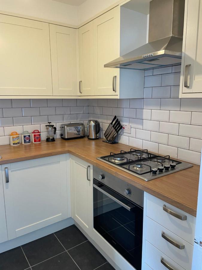 Light And Airy 1 Bedroom Flat 700M From The Beach Bournemouth Exterior foto