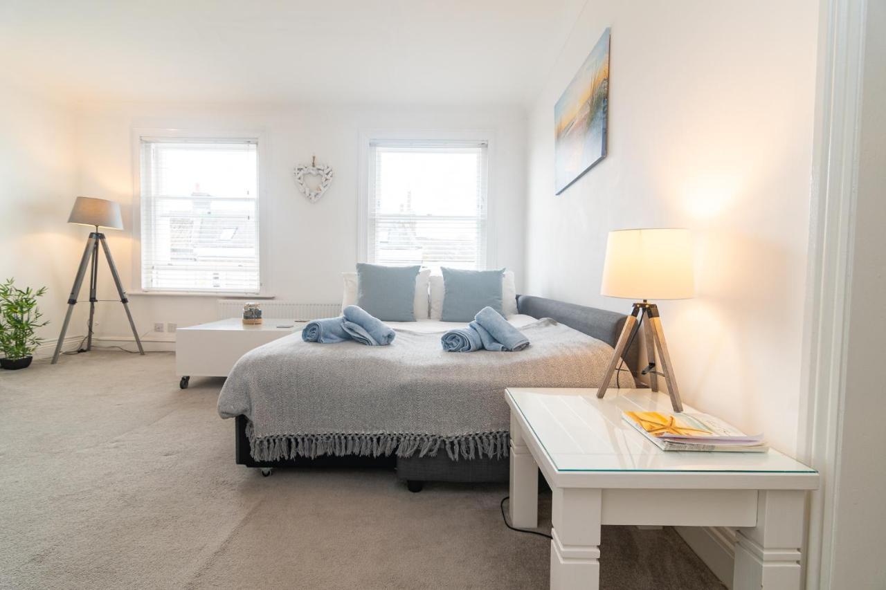 Light And Airy 1 Bedroom Flat 700M From The Beach Bournemouth Exterior foto